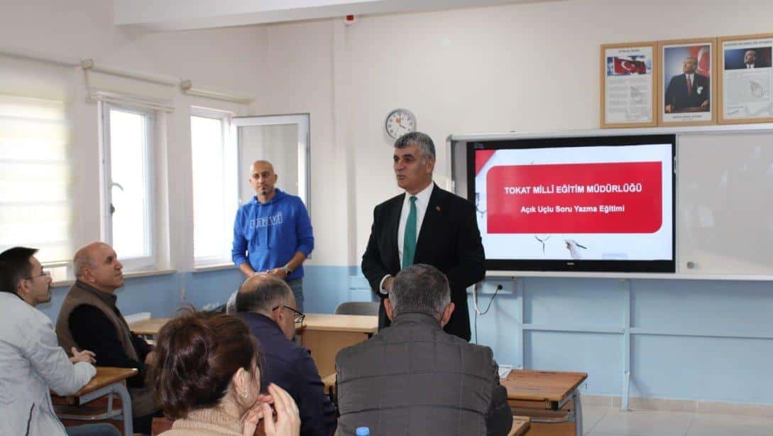 Turhal Cumhuriyet Anadolu Lisesinde Açık Uçlu Madde Yazma ve Ölçme Değerlendirme Semineri Başladı.