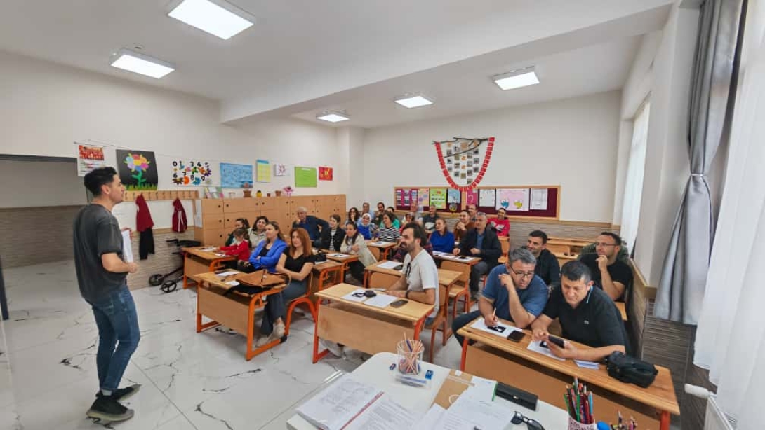Erbaa Fevzi Çakmak İlkokulunda 